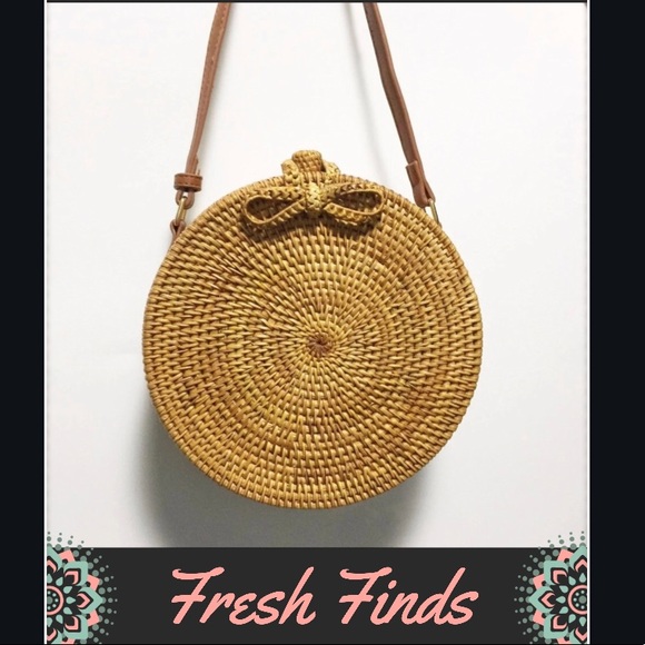 ROUND RATTAN STRAW CROSSBODY HANDBAG 👜 NWOT - Picture 2 of 6